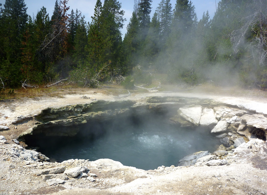 Woman sustains thermal burns in Yellowstone National Park